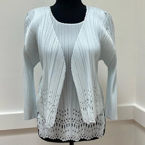 Powder blue set - Picture 1 of 5